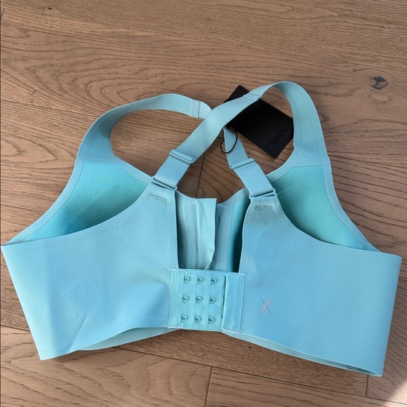 Knix Catalyst Front Zip Sports Bra NWT - Picture 2 of 5
